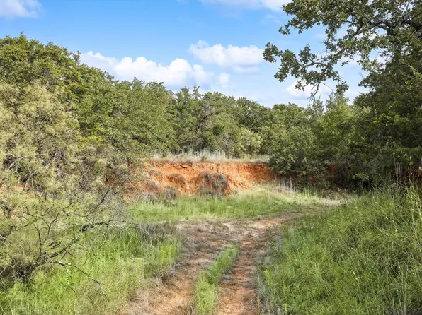 Joy Trl, Paradise, TX 76073