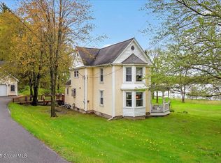 48 Church Hill Rd, Waterford, NY 12188