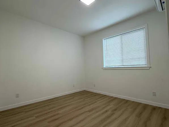 366 24th Ave #A, San Francisco, CA 94121