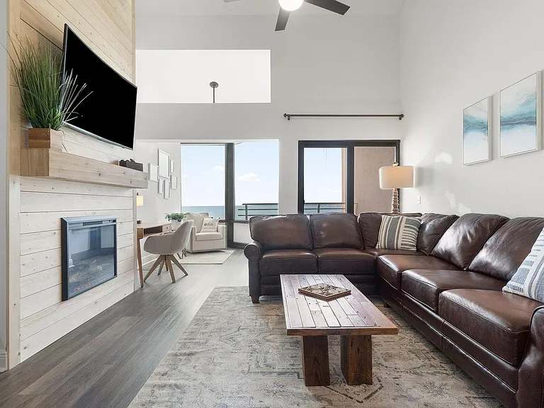 1390 Fort Pickens Rd #224 — Photo 9