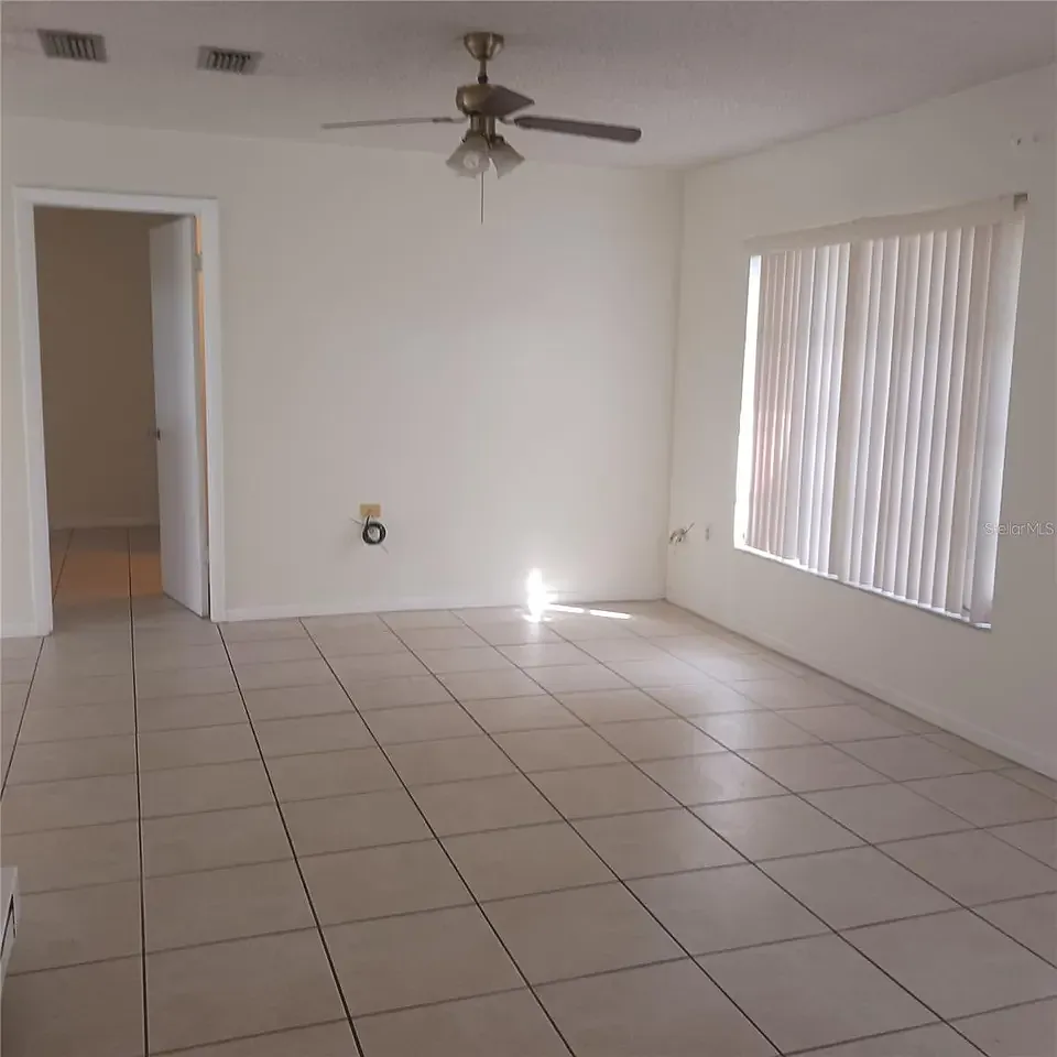 2 bed, 1405 sqft, $1,400 — Photo 3