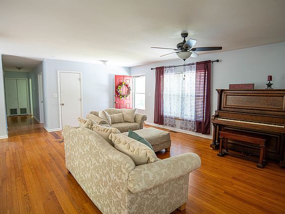 4th image of 2519 Hastings Dr