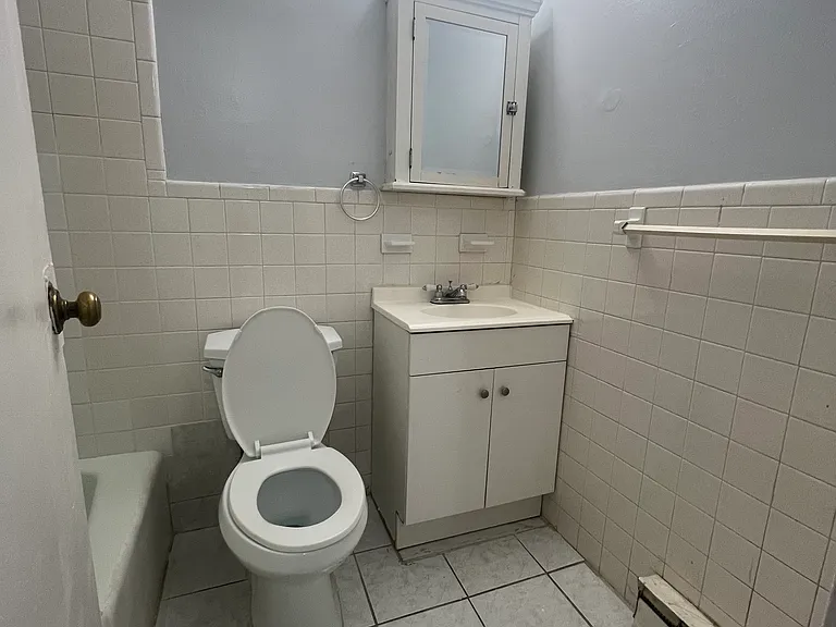 65 James St #14 — Photo 6