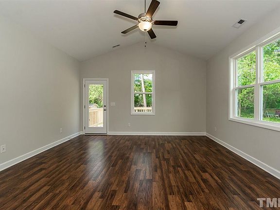 5th image of 812 Belvin Ave