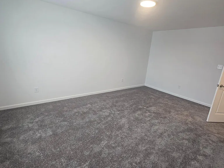 14 Snowdrop Ct — Photo 6