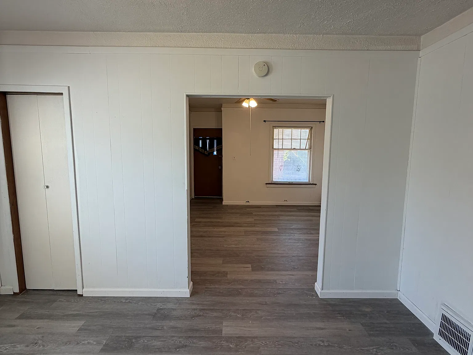 2 bed, $950 — Photo 4