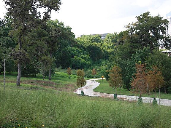 Nearby Bike trail