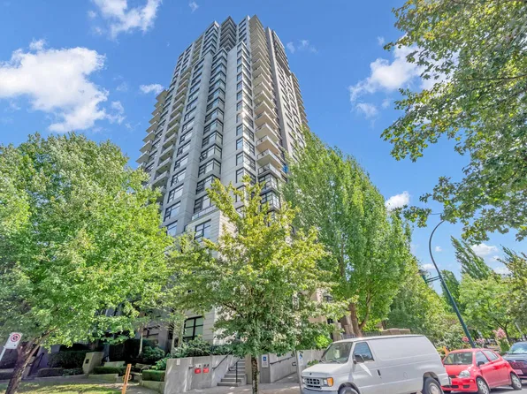 5380 Oben St #2702, Vancouver, BC V5R 6H7