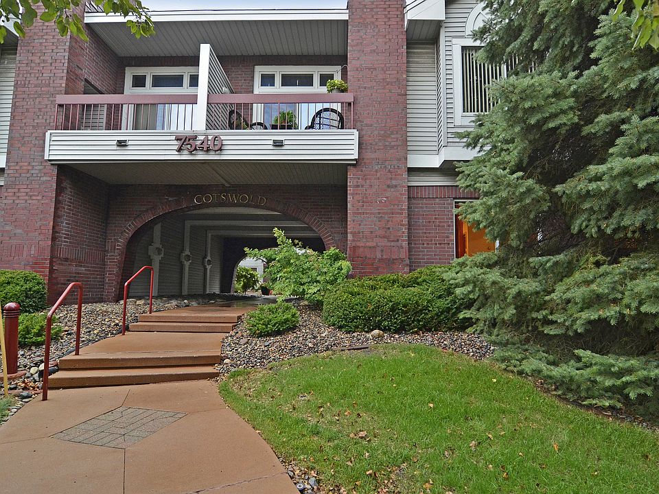 1st image of 7540 Edinborough Way APT 1316