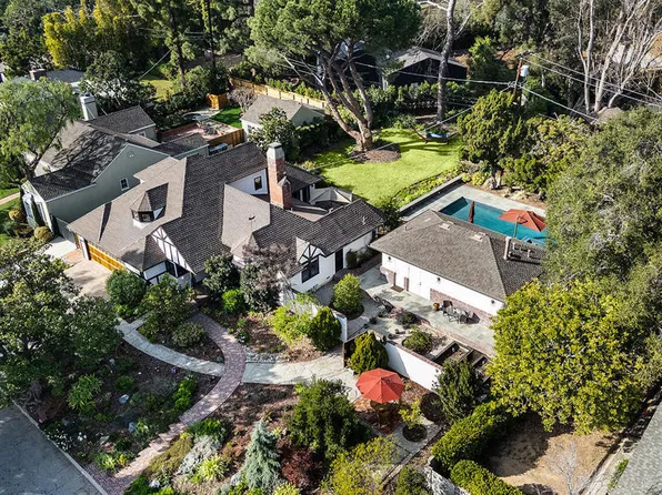 949 Mesa Verde Rd, Pasadena, CA 91105