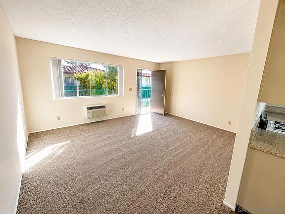 5th image of 948 E Chase Ave #H