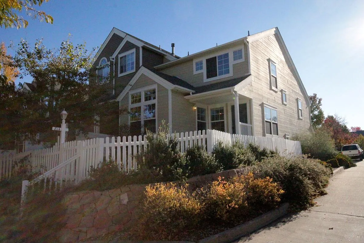 814 Beauprez Avenue — Photo 1
