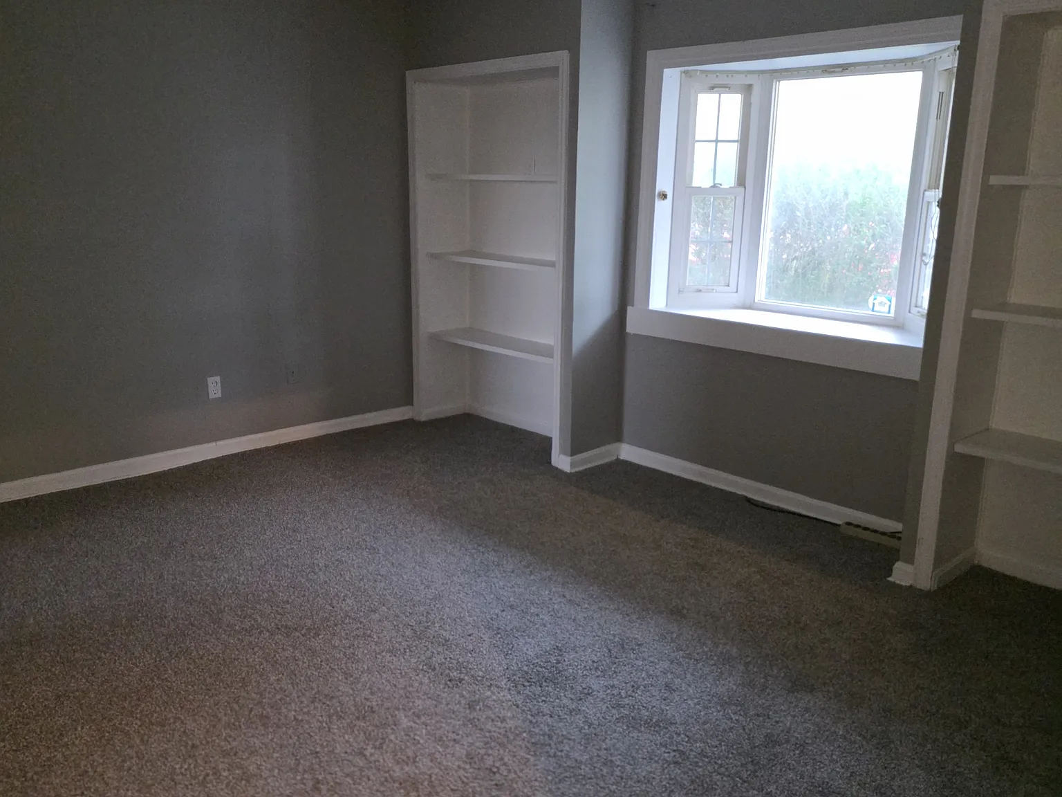 530 Griffin St — Photo 2