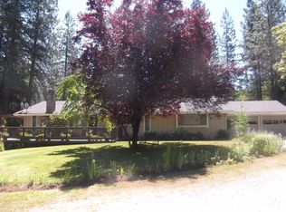 3505 Campus View Dr, Grants Pass, OR 97527