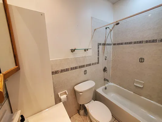 Rented by Ideal Properties Group | media 5