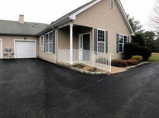 28 Fennel Ct, Whiting, NJ 08759