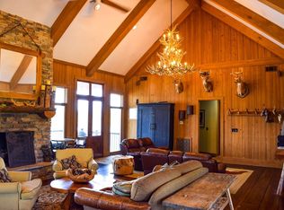 217 Valewood Plantation Rd, Mayersville, MS 39113
