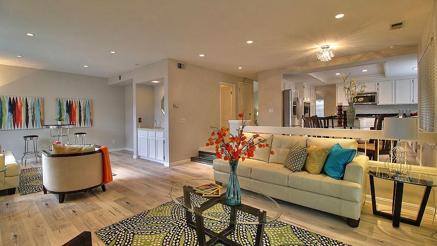 1st image of 105 Destry Ct