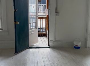 1900 N Milwaukee Ave #3R, Chicago, IL 60647