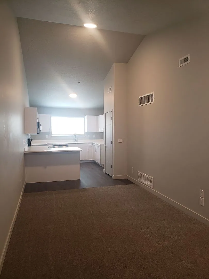 2 bed 1 bath in Springville!! — Photo 1