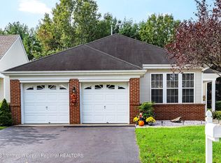 35 Bellflower Dr, Lakewood, NJ