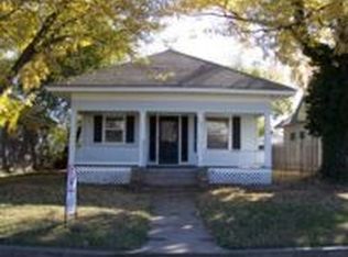 203 E 17th Ave, Hutchinson, KS 67501