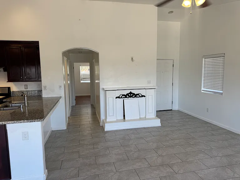 2608 Rain Dr — Photo 6