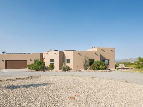 5006 Apex Mine Rd, Las Cruces, NM 88011