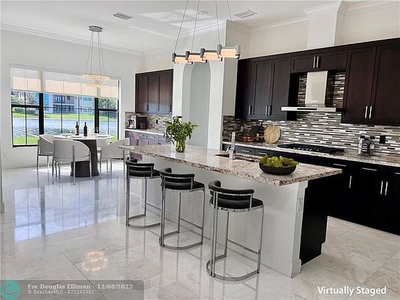 2nd image of 8925 Watercrest Cir E