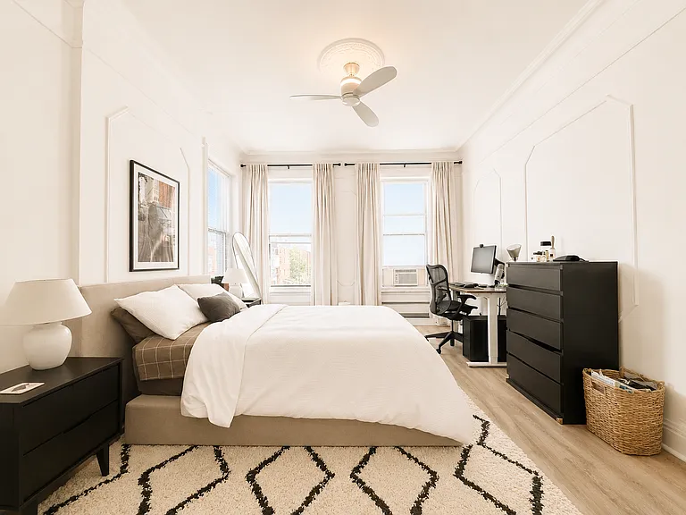 844 Park Ave #6 — Photo 9