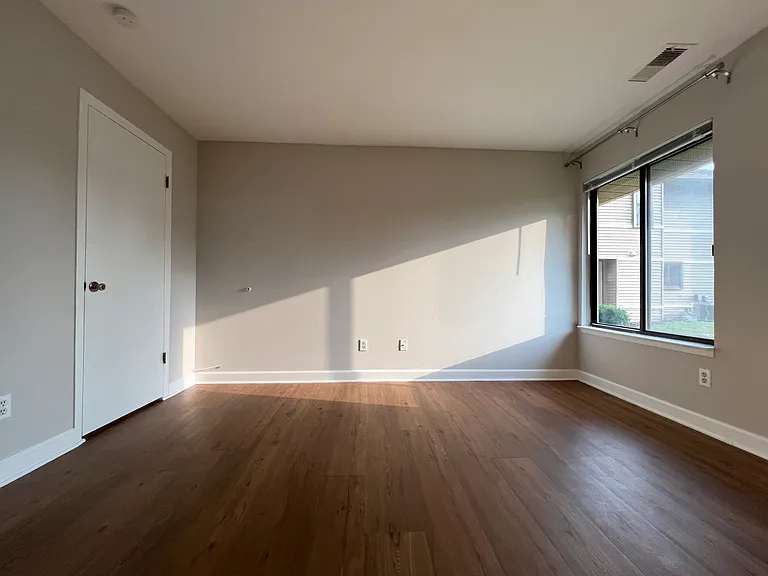 225 Briarcrest Dr #200 — Photo 11