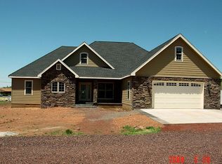 1126 E Rodeo Rd, Williams, AZ 86046