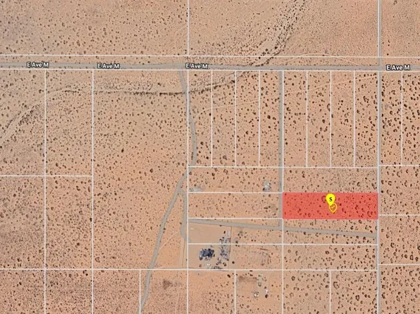 Vic Ave #M2-230, Lancaster, CA 93535