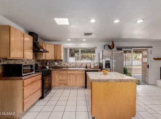 8808 E Wallen Ridge Dr, Tucson, AZ 85710