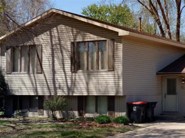 511 17th St SE, Rochester, MN 55904