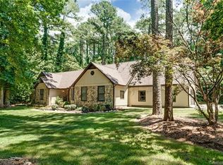 3309 Michelle Dr, Matthews, NC 28104