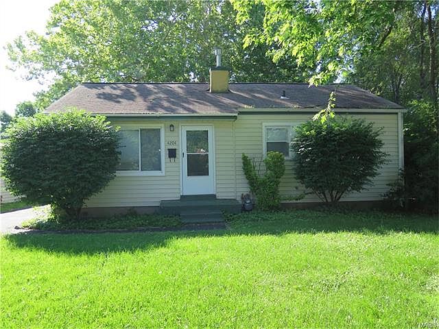 1st image of 4204 Saint Linus Ln