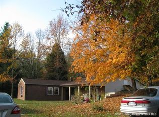 2750 Kings Dr NE, Palmyra, IN 47164