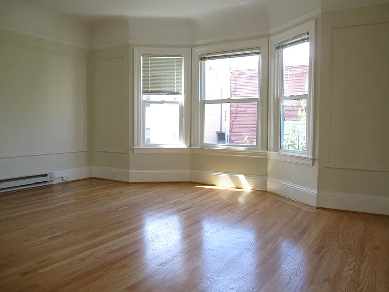 460 14th St #6 — Photo 3