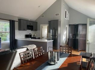 1112 S Wilton Pl, Los Angeles, CA 90019