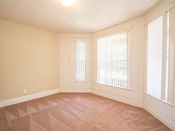 1045 12th Street A Bedroom