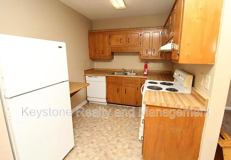706 Peachers Dr #A — Photo 2