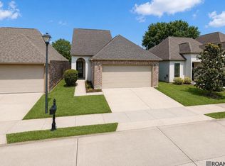 17741 Willow Trail Dr, Baton Rouge, LA 70817