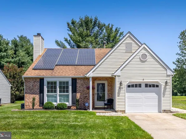 425 Trinidad Blvd, Williamstown, NJ 08094