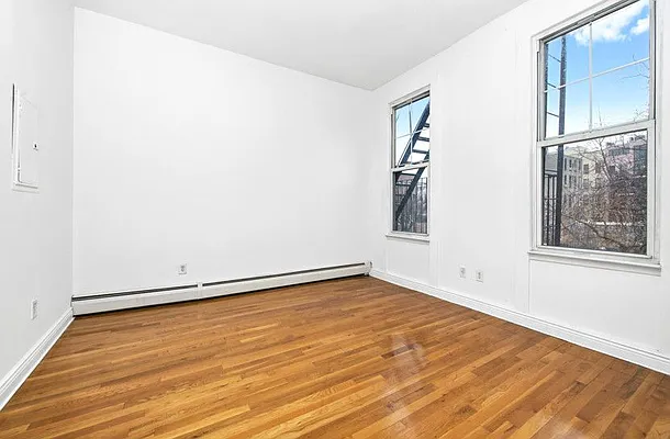 Rented by Keller Williams NYC | media 24