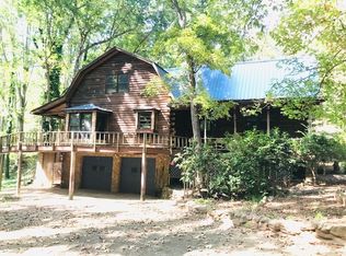 185 Hodges Ln, Hartwell, GA 30643