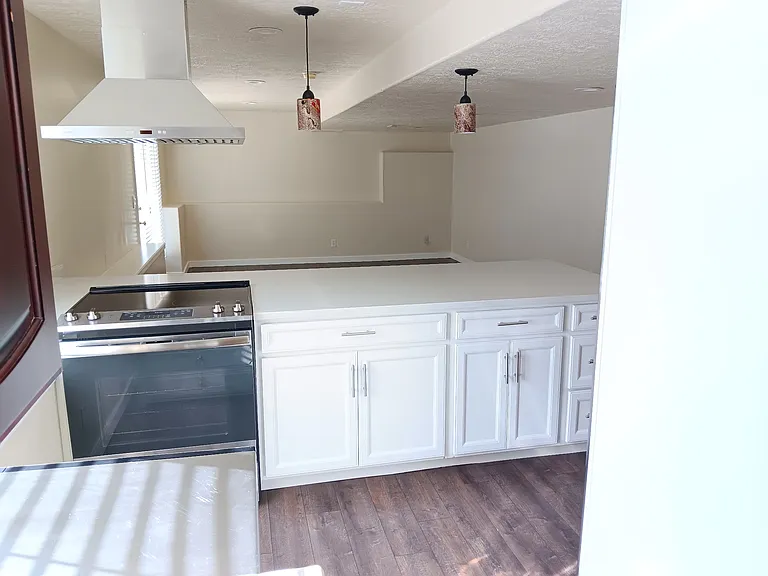 11627 S Country Crossing Rd #BASEMENT — Photo 6