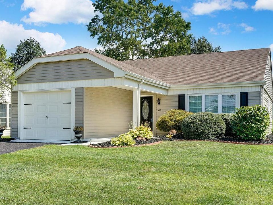 1st image of 109 Buckingham Dr