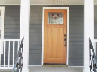 109 Jeanette Ave #A, Inwood, NY 11096