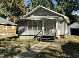 135 Chandler Blvd, Macomb, IL 61455